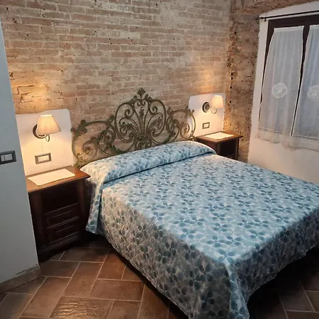 Contrada Castello Apartment *